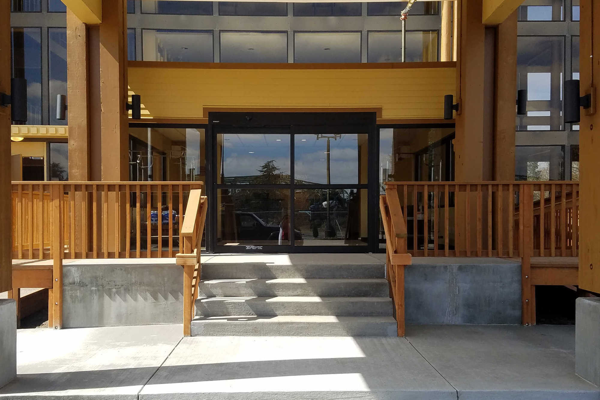 Rodeway Inn & Suites Portland - Jantzen Beach Exterior photo