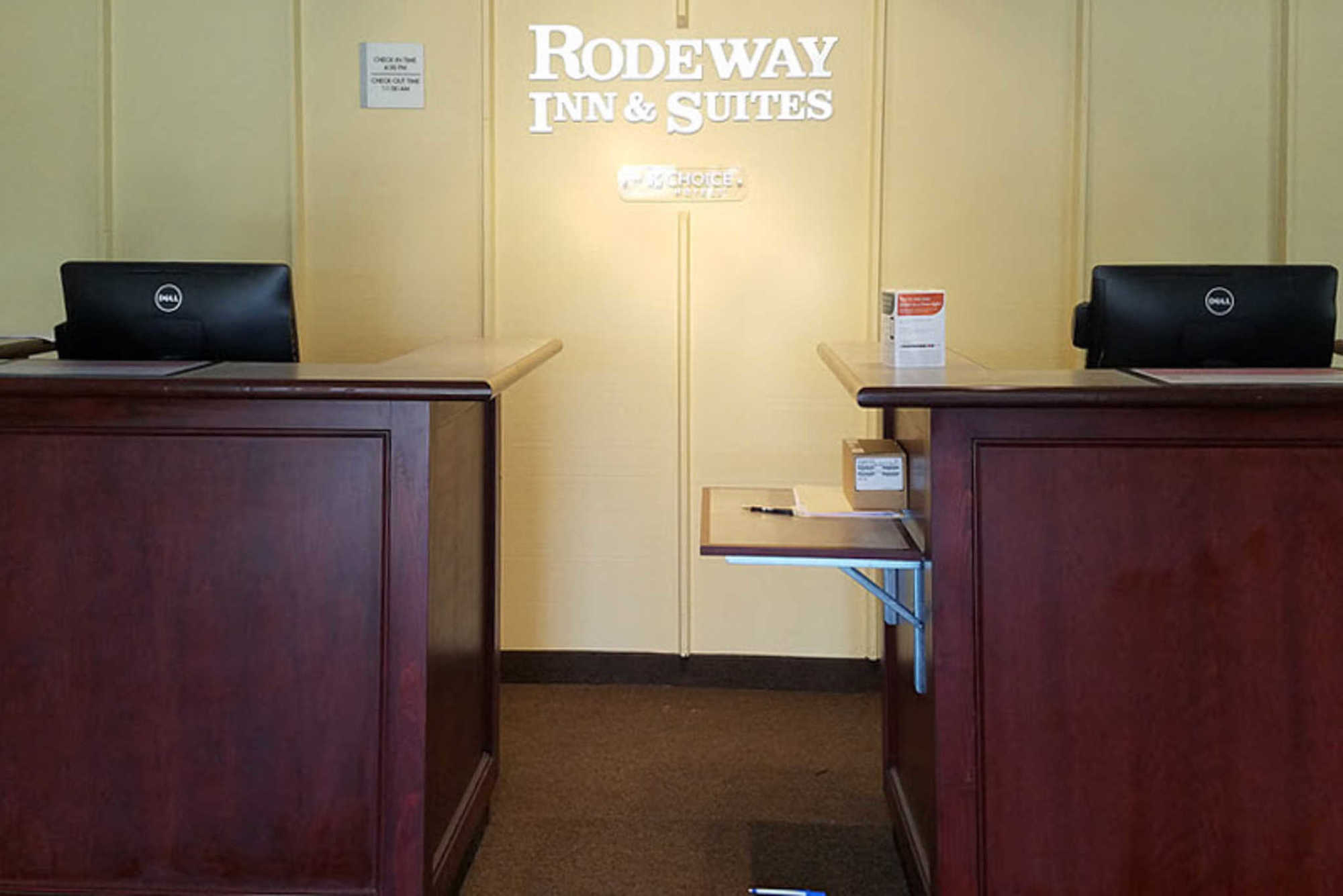 Rodeway Inn & Suites Portland - Jantzen Beach Interior photo