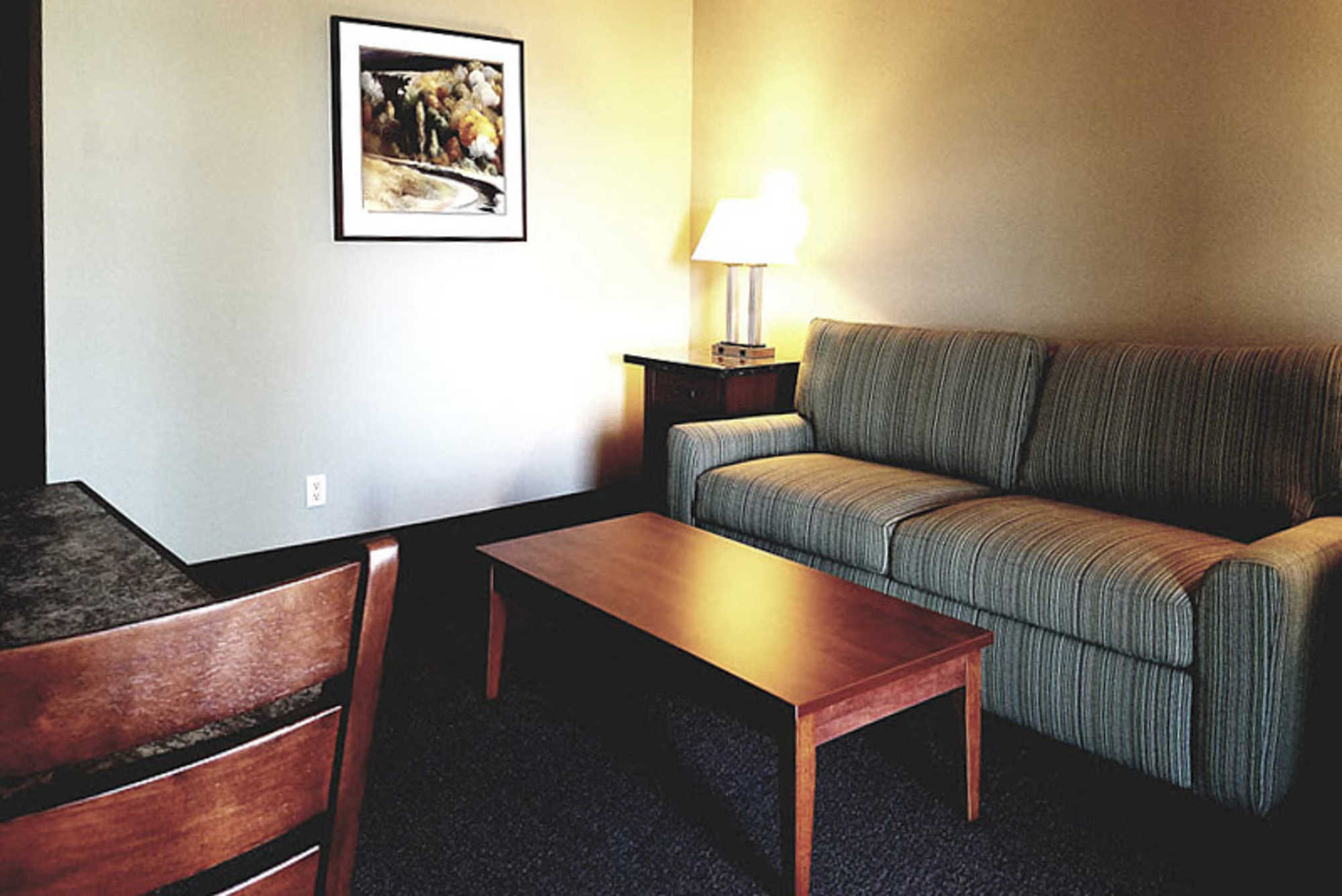 Rodeway Inn & Suites Portland - Jantzen Beach Room photo
